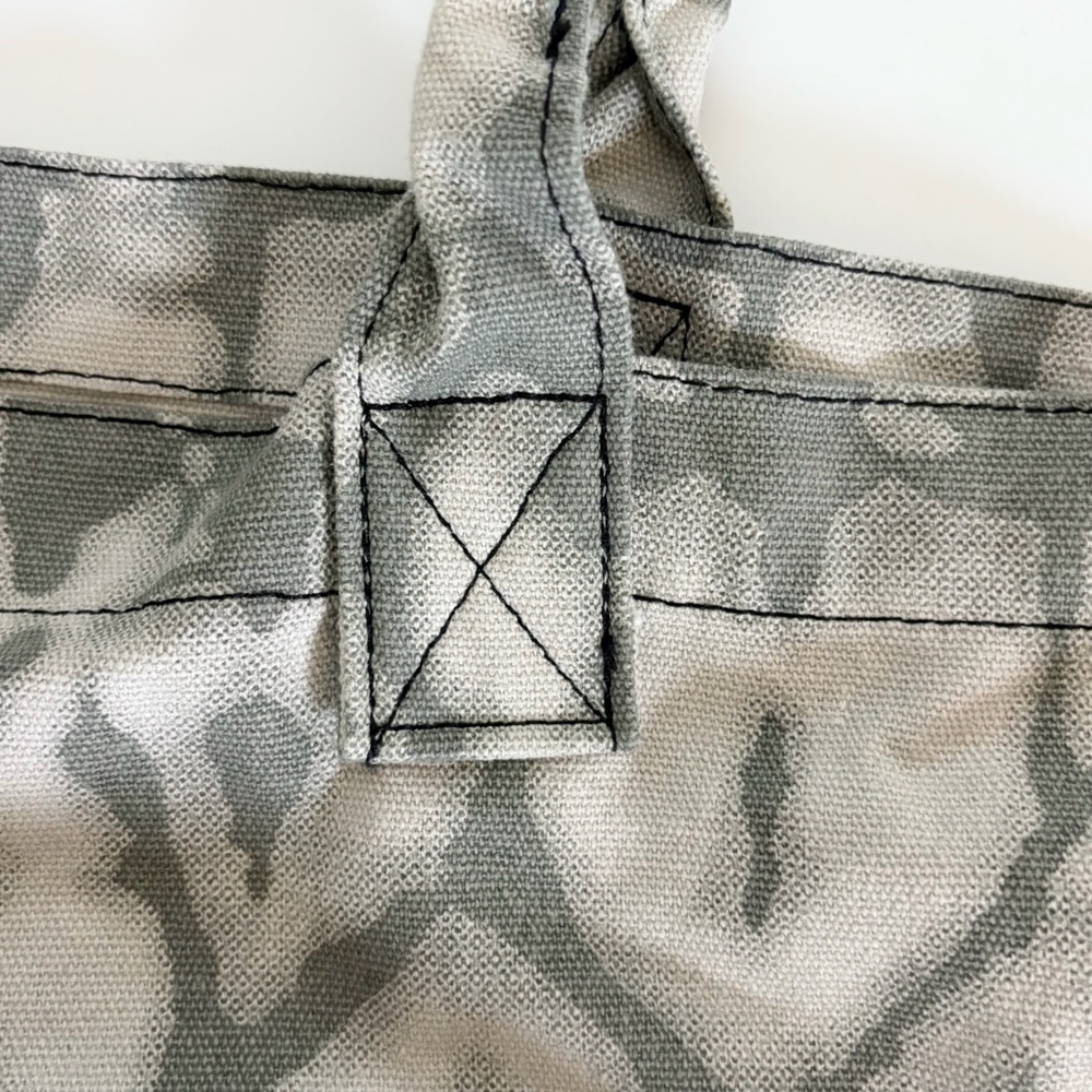 FINAL PRICE! Alo Yoga Oversized Iconic Shopper Tote Bag in Gray 100%  Cotton Bag - Picture 9 of 11